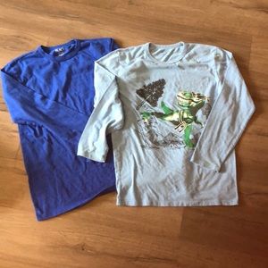 Lot of 2 boys 14 long sleeved tees